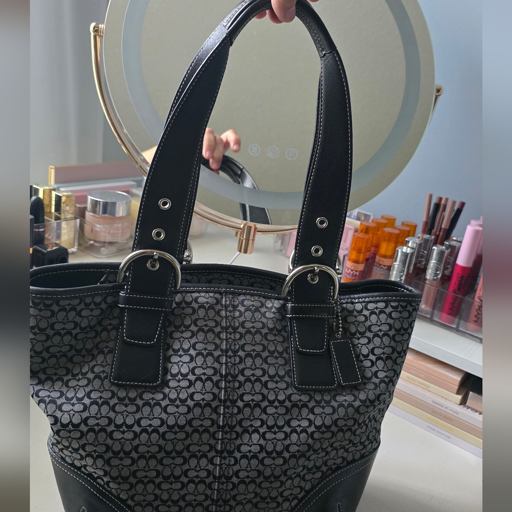 Vintage Coach Soho Tote